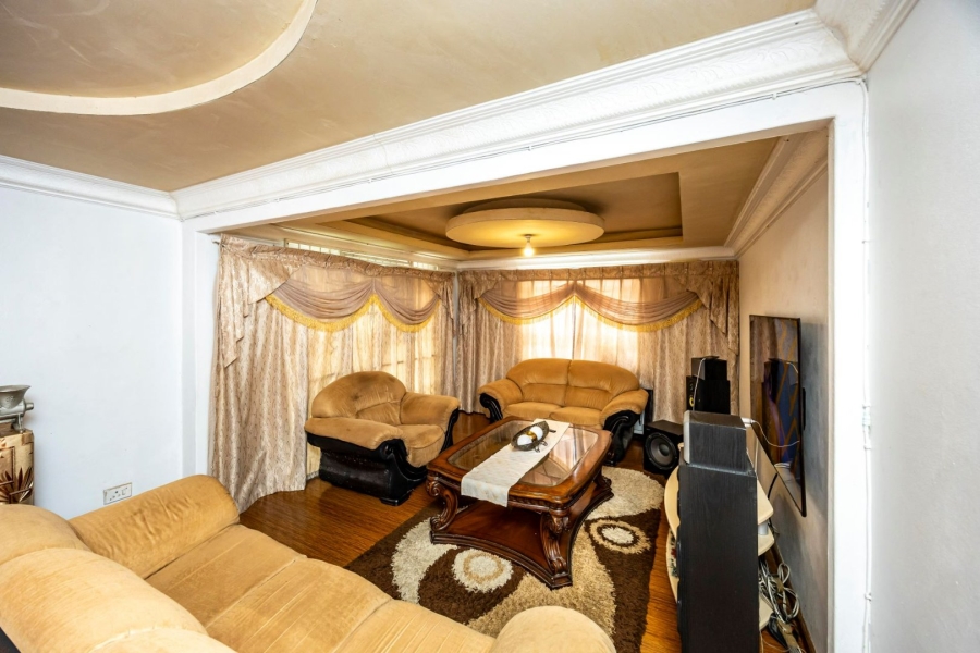 3 Bedroom Property for Sale in Sunnyridge Eastern Cape